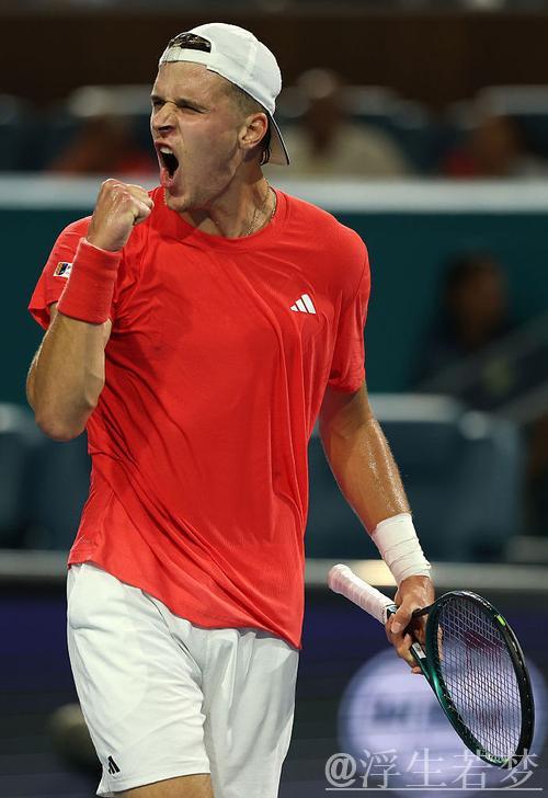 门希克首次荣膺ATP大师赛男子单打冠军 门希克首次荣膺ATP大师赛男子单打冠军